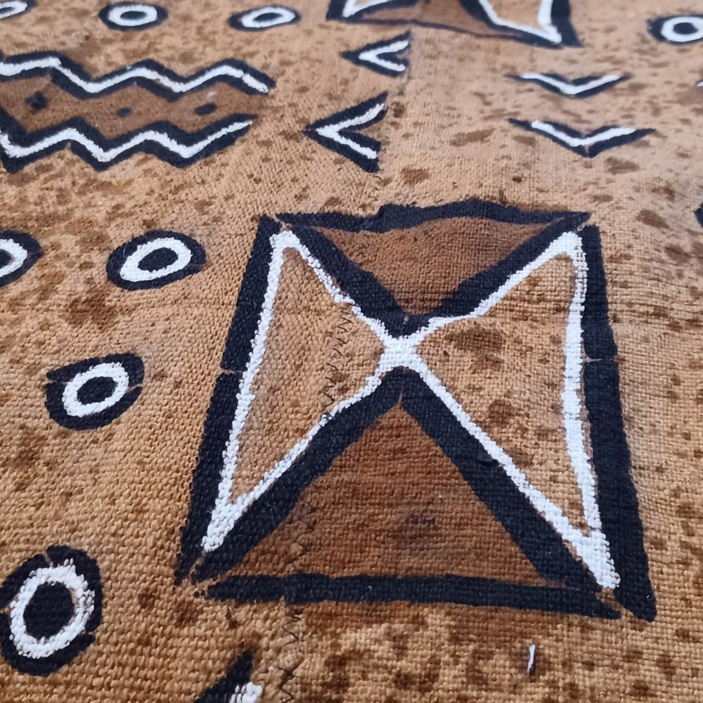 African Mud Cloth fabric - Picture 3 of 5